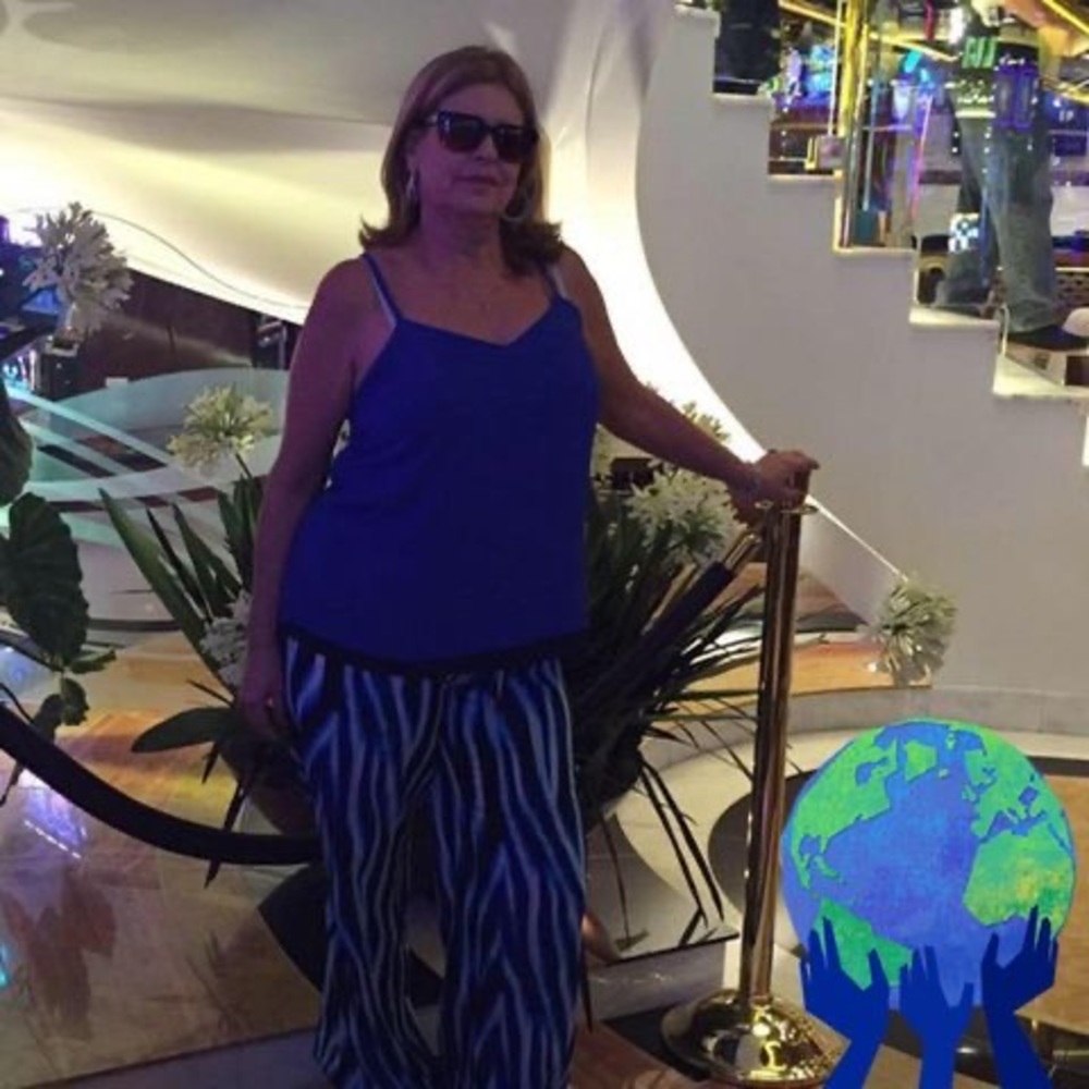 Meet your Posher, Luz maria